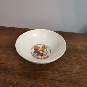 1983 Berenstain Bears White Bowl Says Porridge, Peas And Pudding Please By Deka